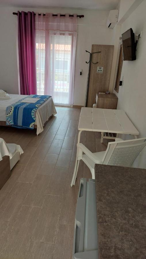 Villa Sevi Nea Vrasna Luaran gambar